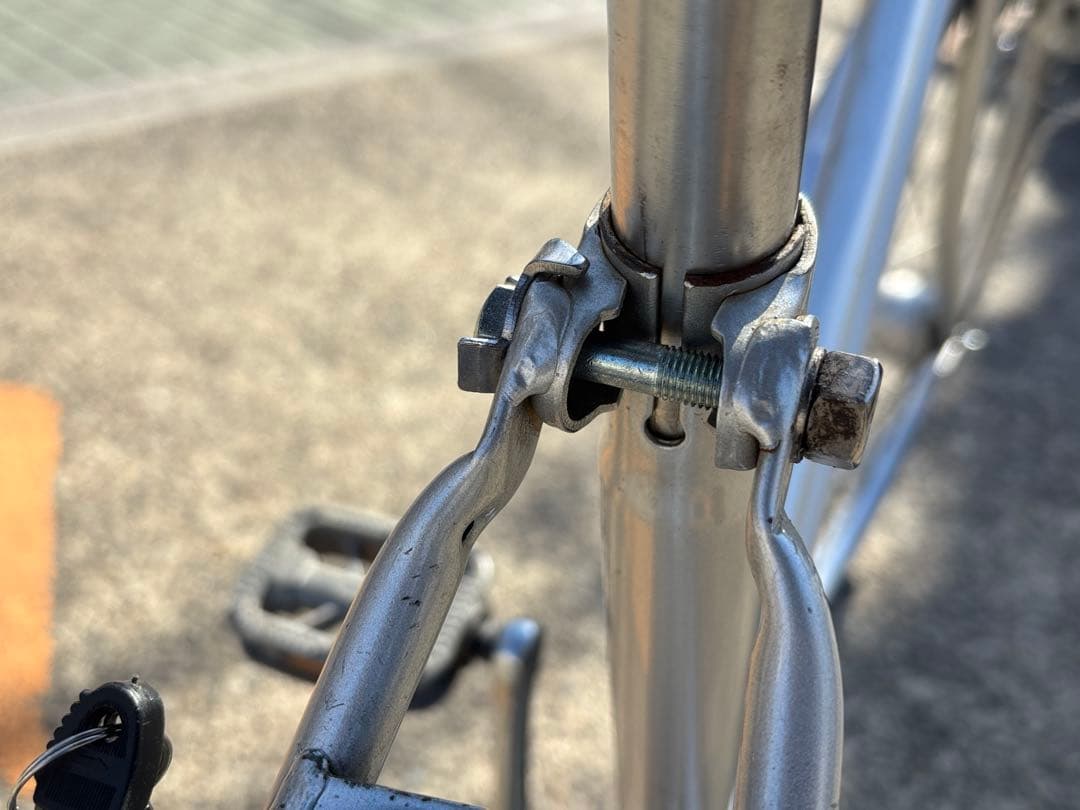 【引き取り限定】AFFICHE 自転車27インチ6段変速オートLEDライト付き