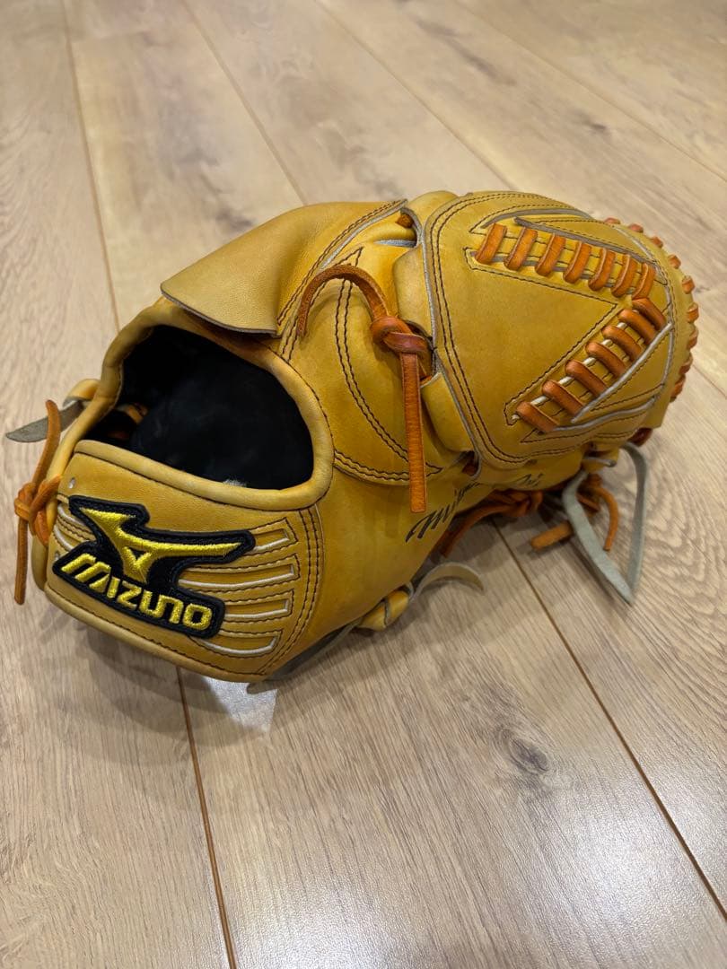 ミズノプロ一般硬式投手オーダーグローブ！高校野球対応品！ノースヨーロピアンキップ
