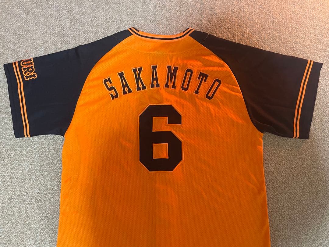 坂本勇人 ユニフォーム GIANTS 巨人 ジャイアンツ アンダーアーマー LG