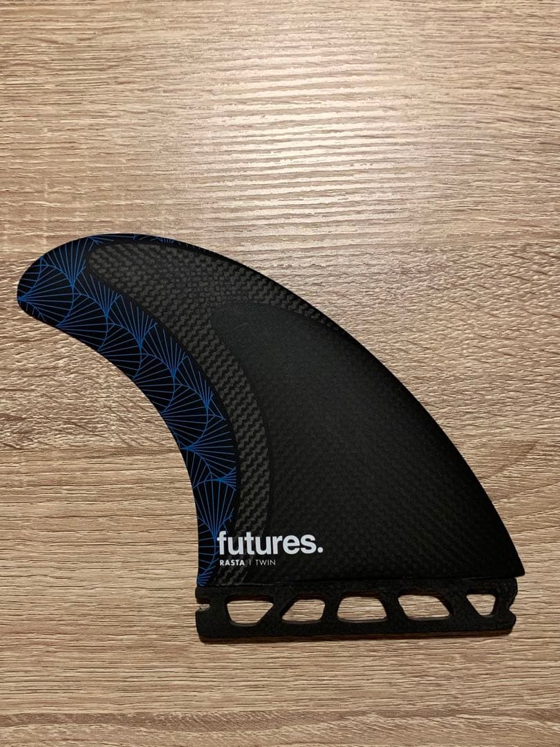 futures Rasta 2+1 2.0 Black Stix フィン