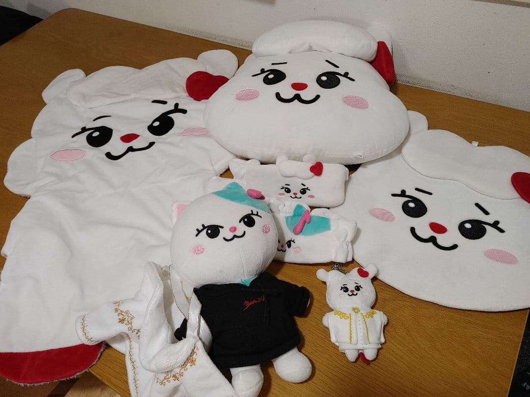 NiziU　LIanu　グッズ　まとめ売り