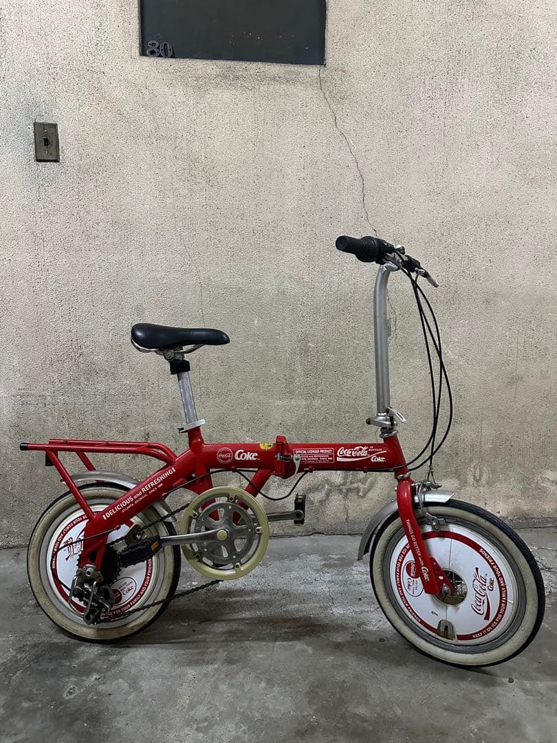 コカ・コーラ 折りたたみ自転車　6段ギア　ホイールカバー付き 16インチ