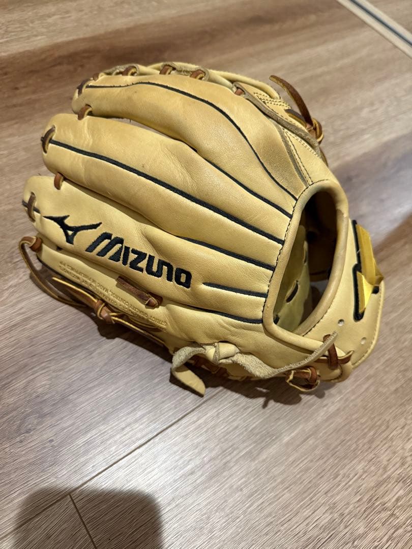 ミズノ 軟式グローブ　オースティン・ライリーモデル　MIZUNO