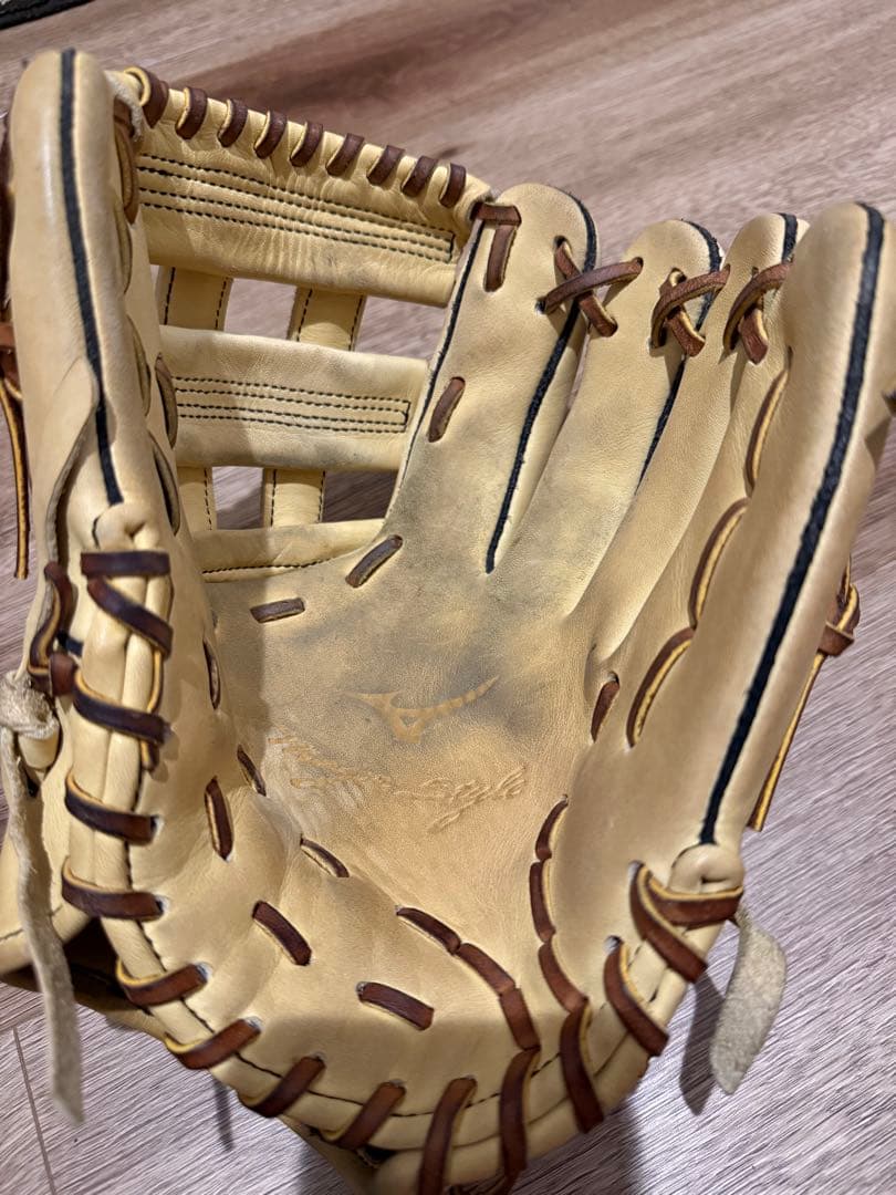 ミズノ 軟式グローブ　オースティン・ライリーモデル　MIZUNO