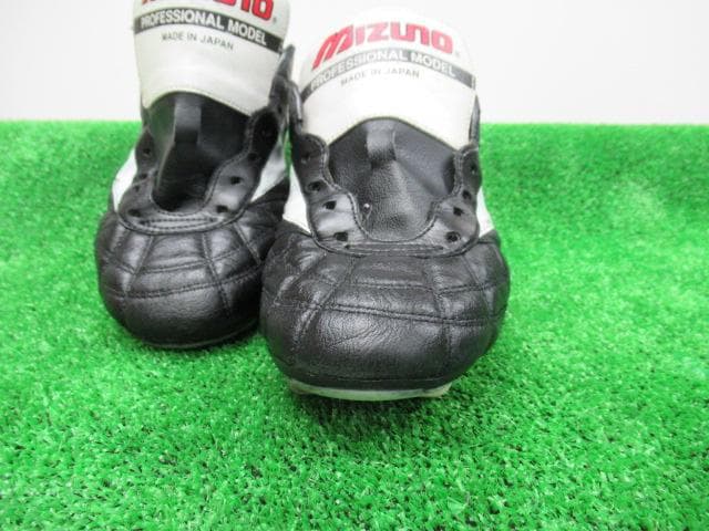 シューズ MORELIA
