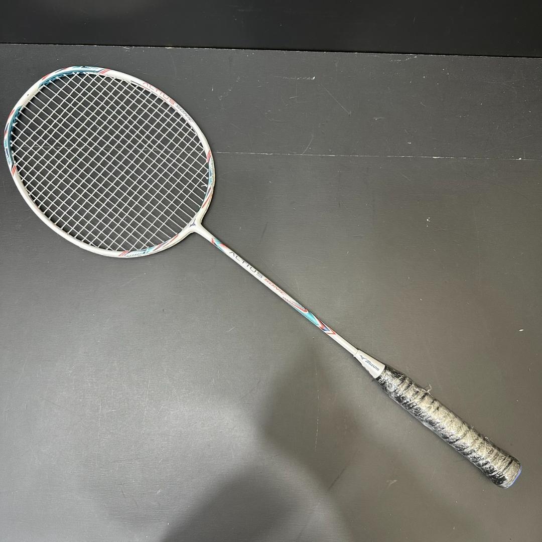 MIZUNO 　ミズノ　バトミントンラケット　アルティウス　ソニック　MO-61