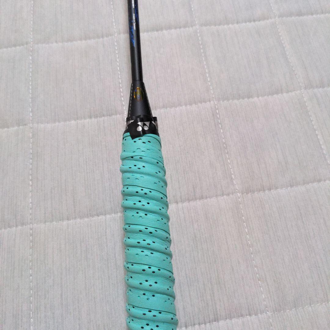 YONEX Nanoflare 700 Light バドミントンラケット