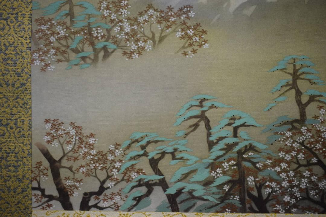複製/横山大観/桜花/富士山水図/横物/工芸/タトウ箱付/布袋屋掛軸HJ-482