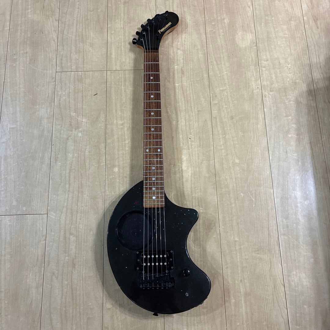 FDRNANDES ZO-3 アンプ内蔵　スピーカー内蔵　エレキギター　ブラック