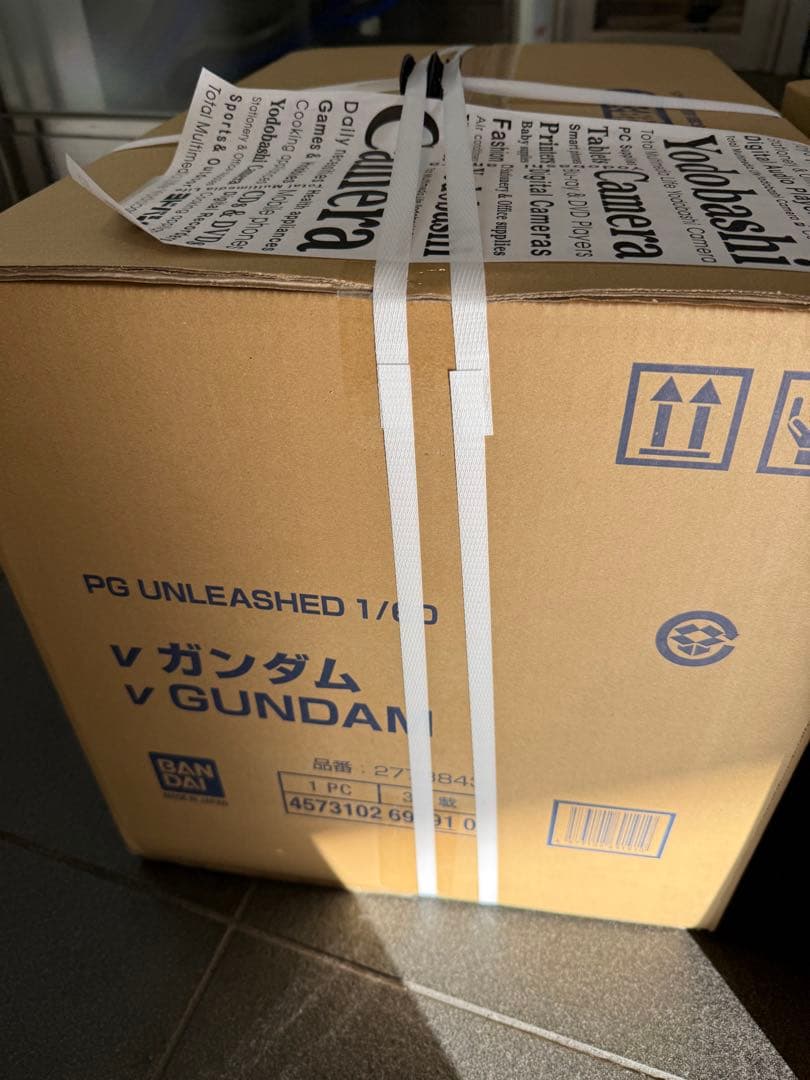 即発送-PG UNLEASHED 1/60 νガンダム　LEDユニット無し