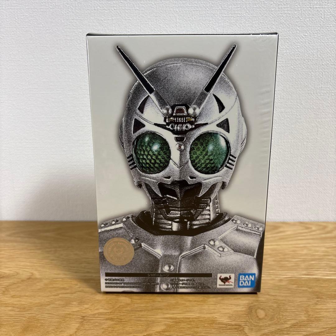 S.H.Figuarts（真骨彫製法）　シャドームーン　フィギュア