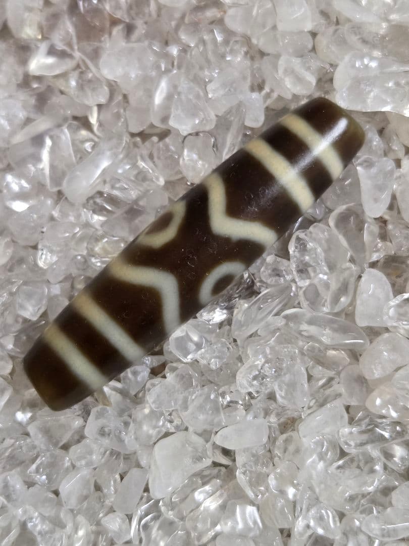 063　天珠　正統派　三眼天珠　dzibeads！