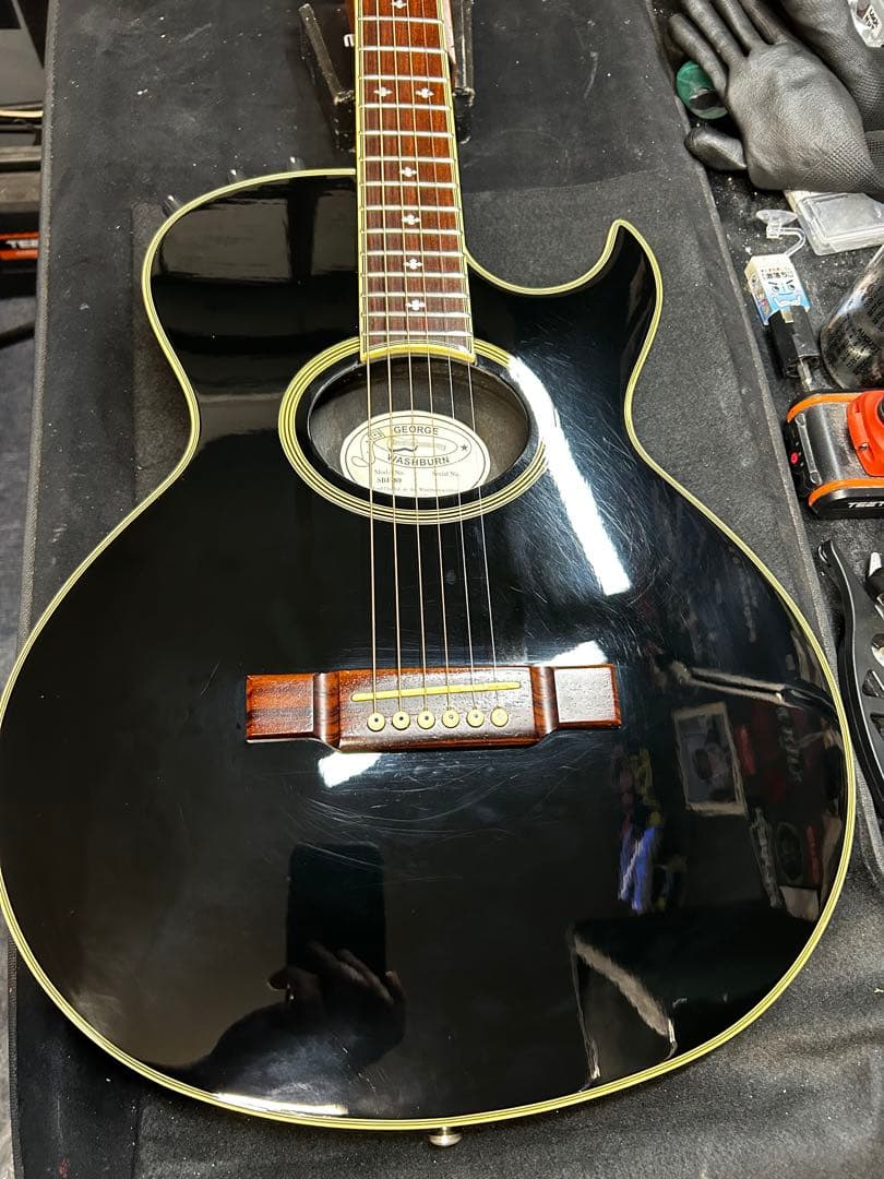 程度極上！ Washburn SBF-80 ワッシュバーン ヌーノ Nuno