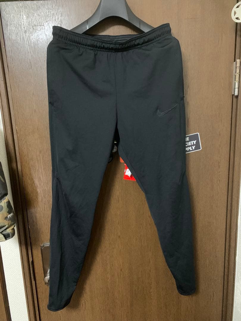 NIKE ナイキ ドリルトップのパンツ