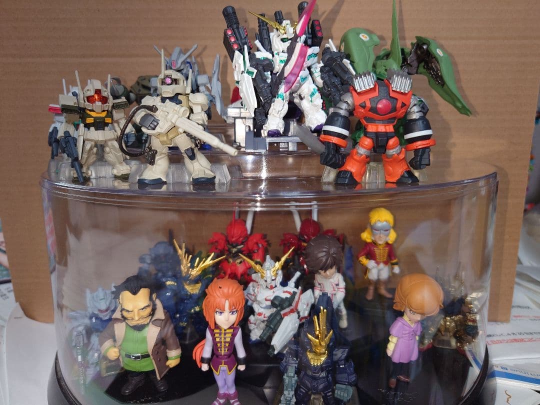 ガンダムコンバージなどフィギュアコレクション