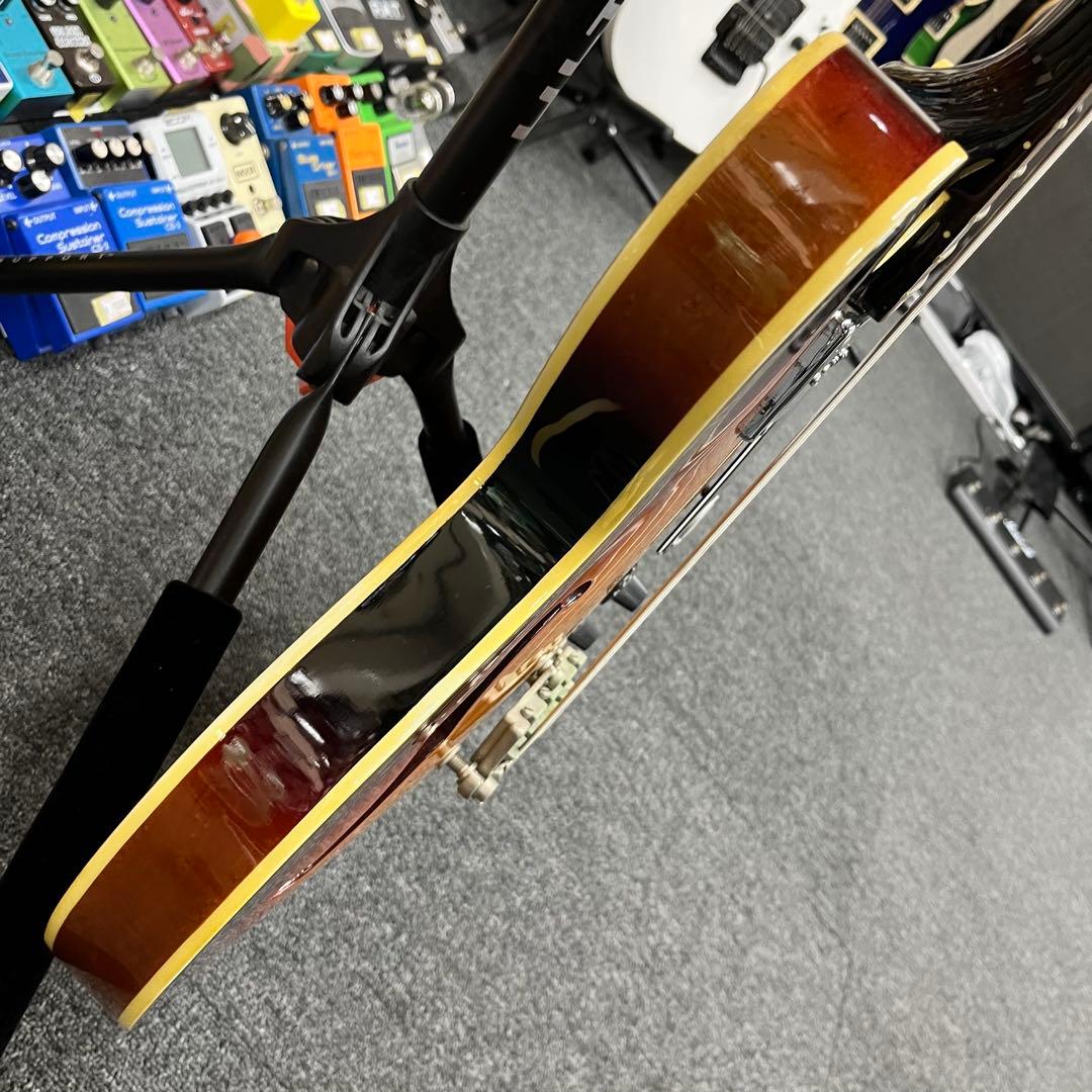 【11711】Epiphone RIVOLI VC セミアコ ベース
