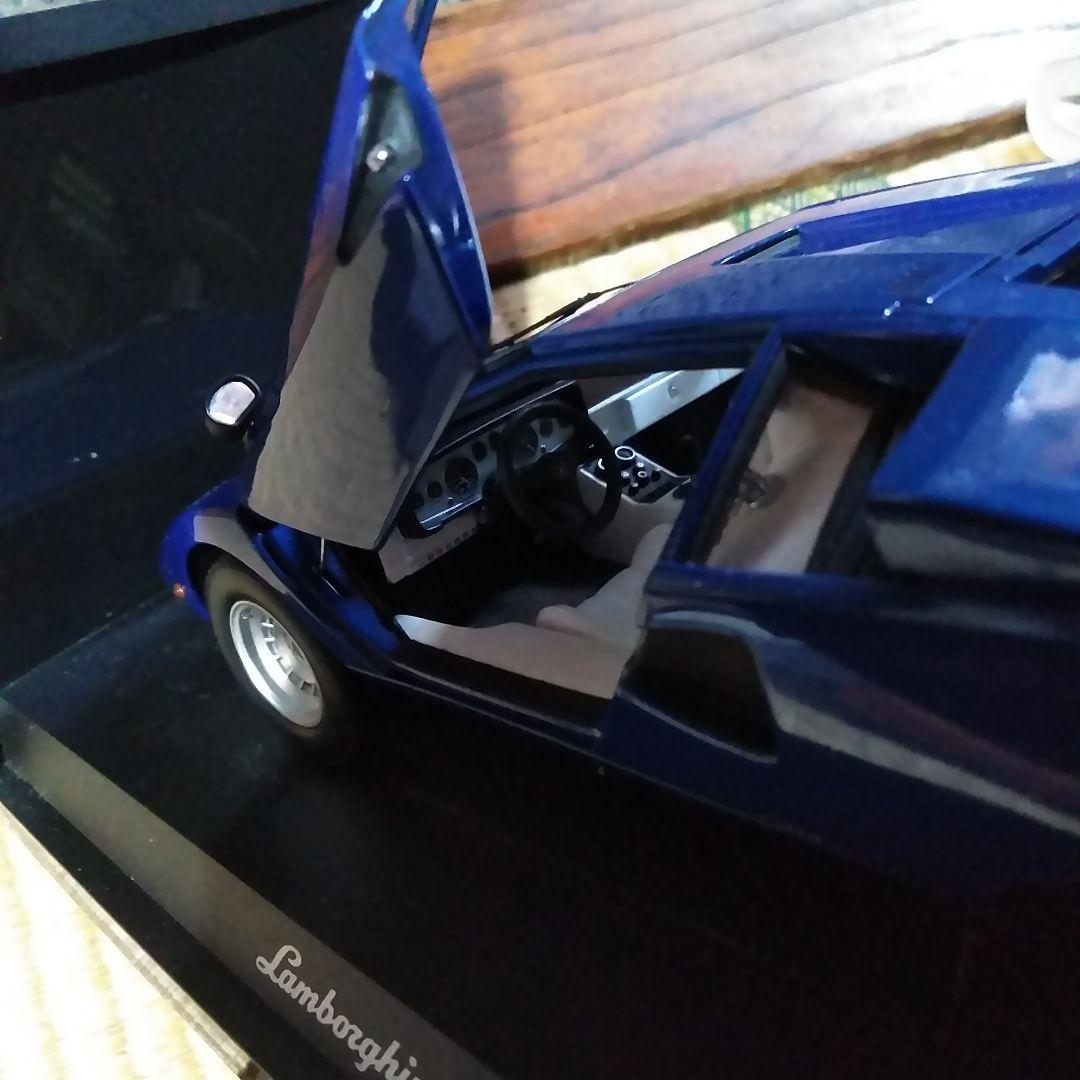 京商　ランボルギーニカウンタック　LP400 メタリックブルー　1/18