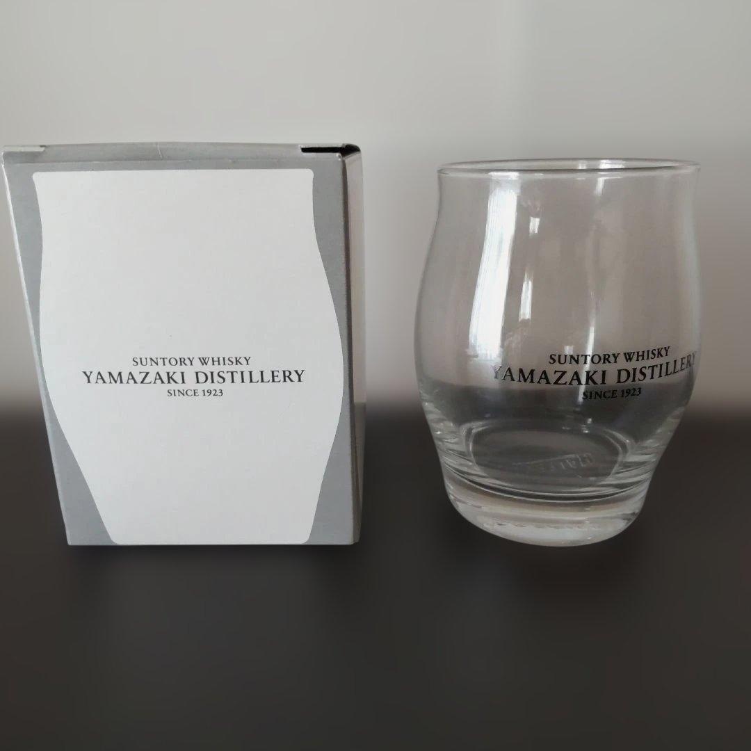 サントリー「山崎シングルモルトウイスキー 700ml 」と 「山崎蒸留所グラス」