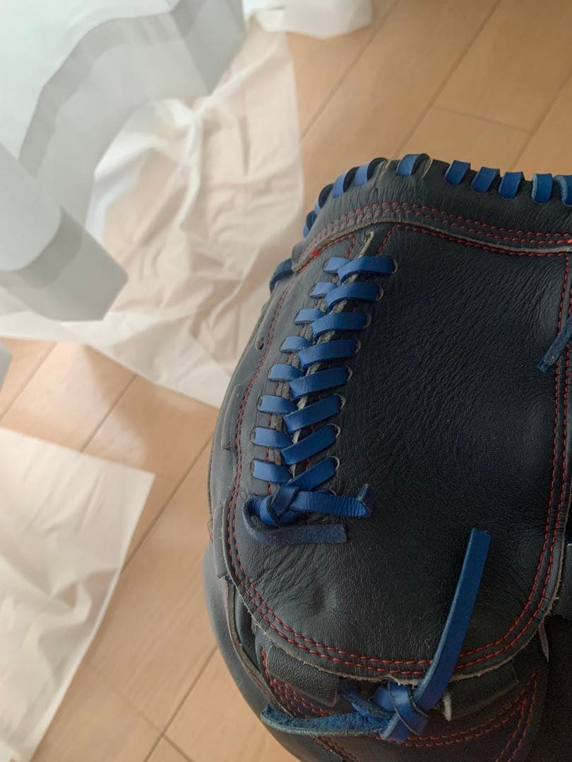 Under Armour 硬式グローブ 黒/青