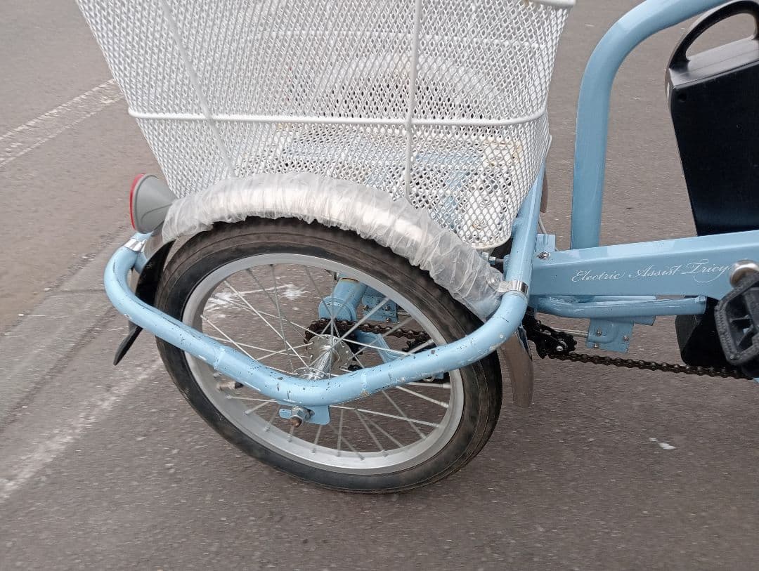 ミムゴ　水色 電動アシスト三輪車　一回3時間充電で25km走行可能