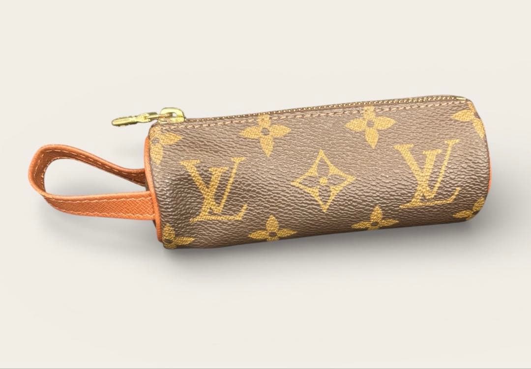 Louis Vuitton モノグラムポーチ　ゴルフボール