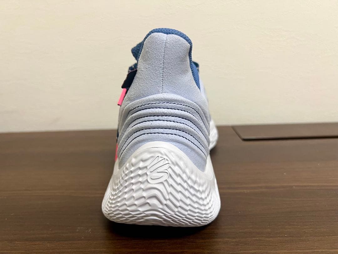 UA Curry Flow 9 新品 バッシュ 29.5cm 箱付き