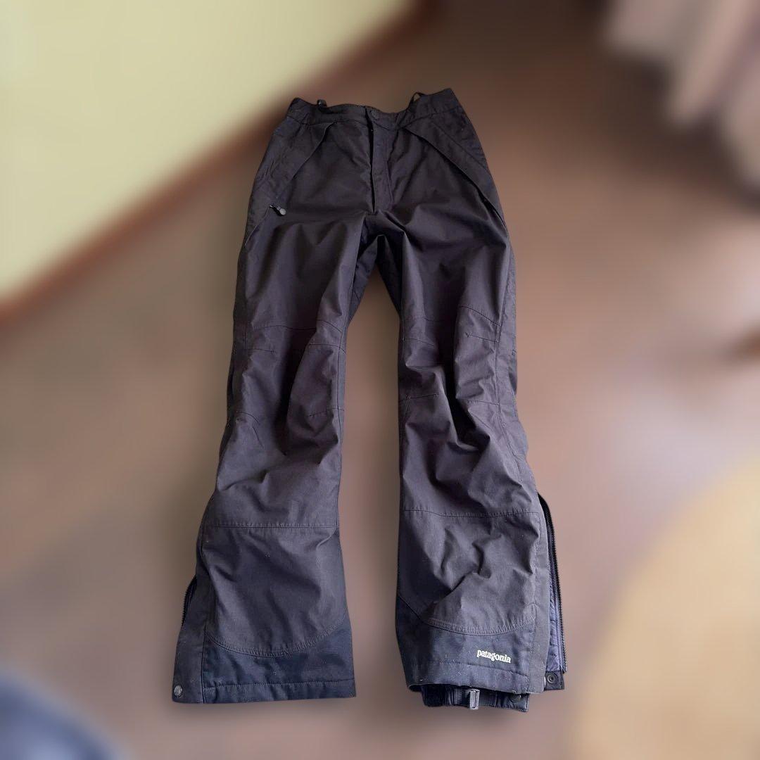 希少　patagonia スノーボードパンツ 黒