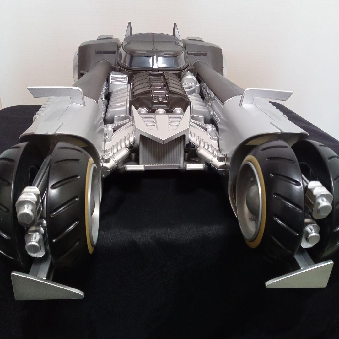 マクファーレントイズ　バットモービル