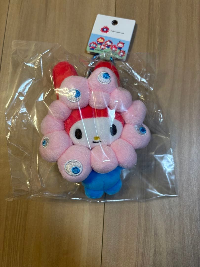 サンリオ　マイメロディ　ミャクミャク　マスコットキーホルダー　カラビナ付き