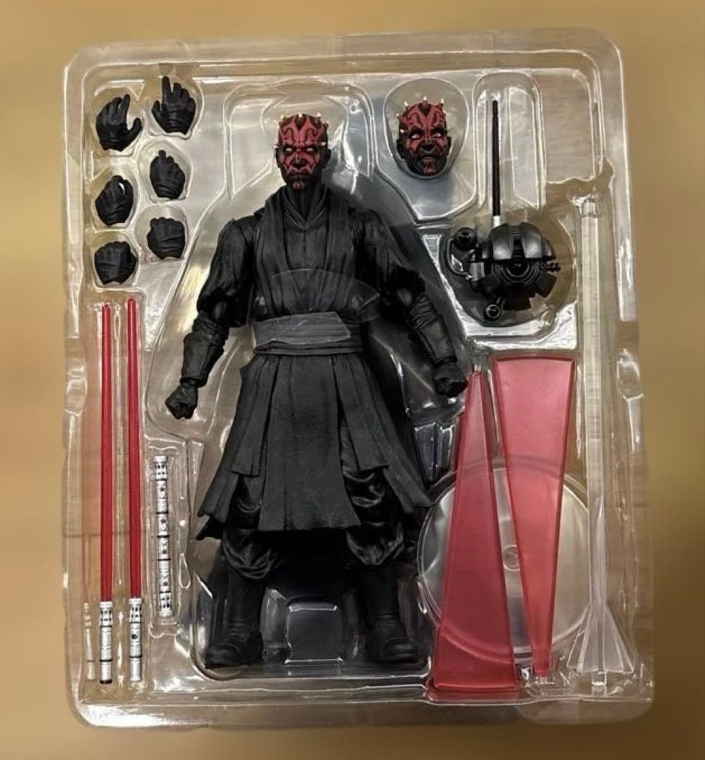 フィギュアーツ　ダースモール