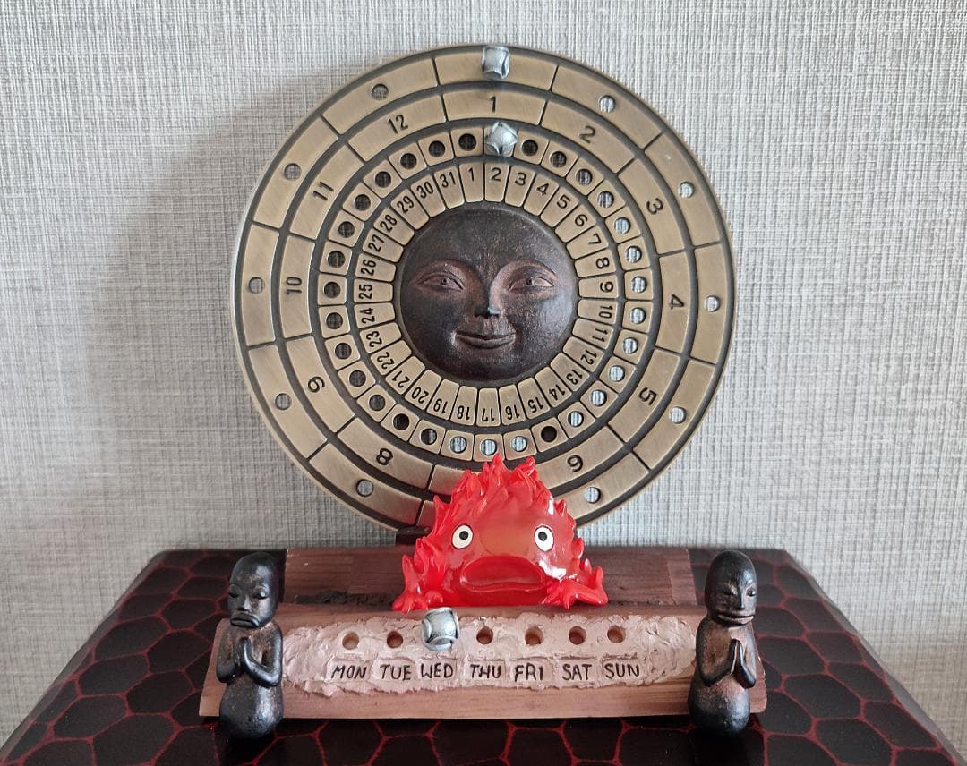 ハウルの動く城　カルシファー　万年カレンダー　ジブリ