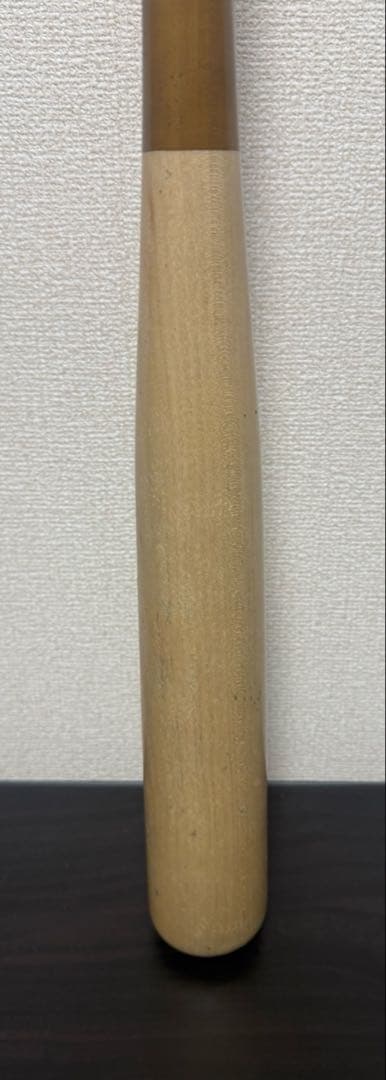 ビクタス　硬式木製バット　84cm タティス