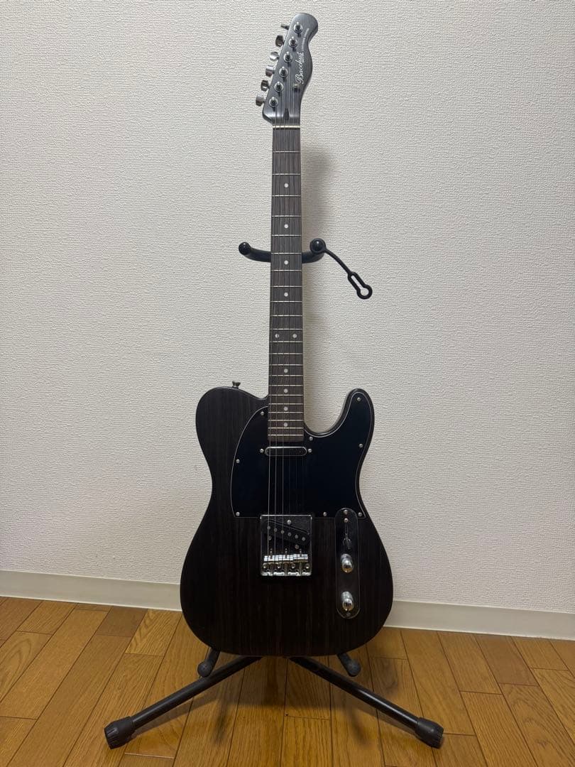 Bacchus Universal Series エレキギター