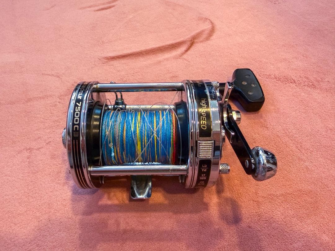 Ambassadeur 7500C3 右ハンドル両軸リール