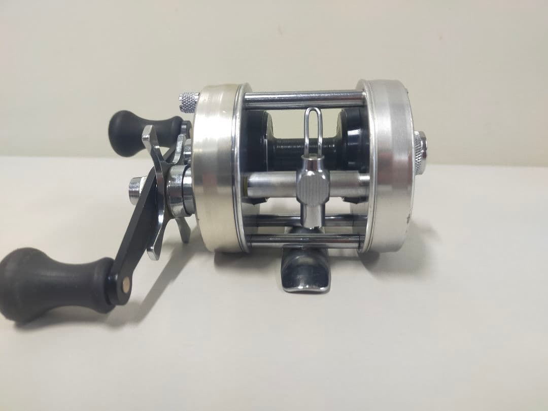 アブガルシア　アンバサダー2500C Abu Garcia　Ambassade