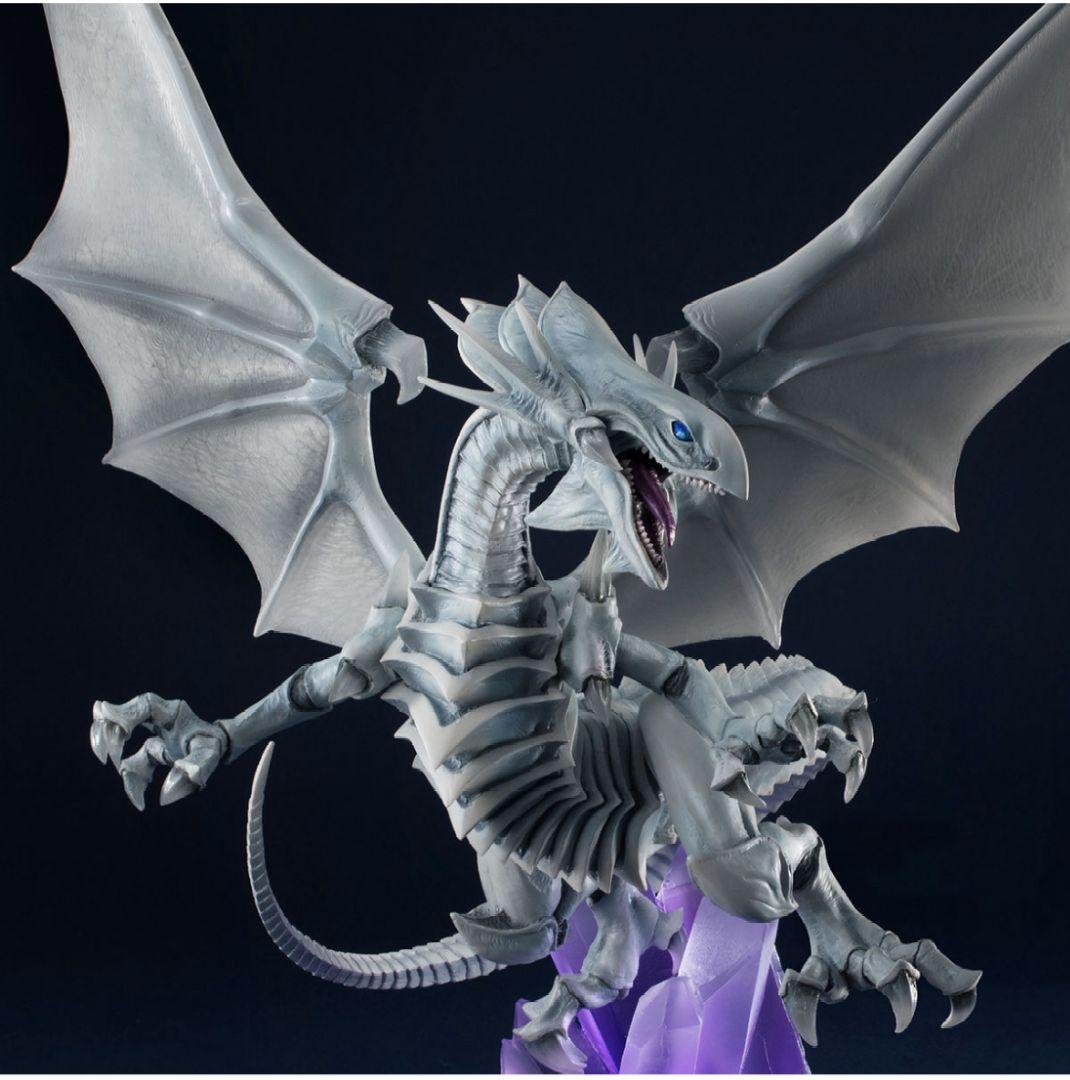 遊戯王 青眼の白龍　ART WORKS MONSTERS　フィギュア　未開封