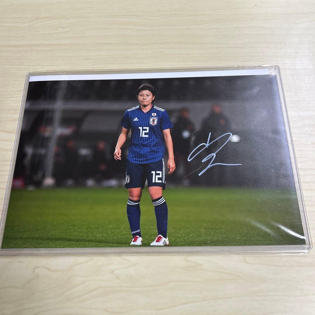 なでしこジャパン　日本代表女子サッカー　証明書付き 楢本光　直筆サイン入りフォト