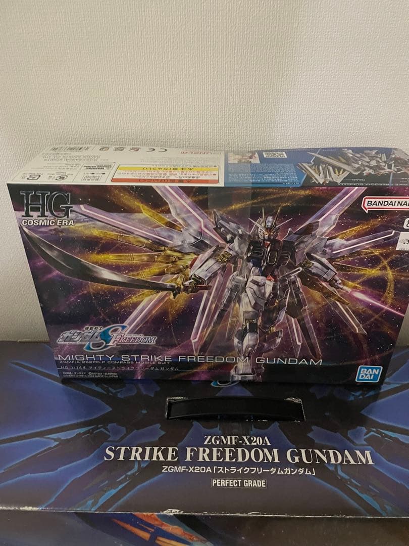 ガンダムプラモデル
