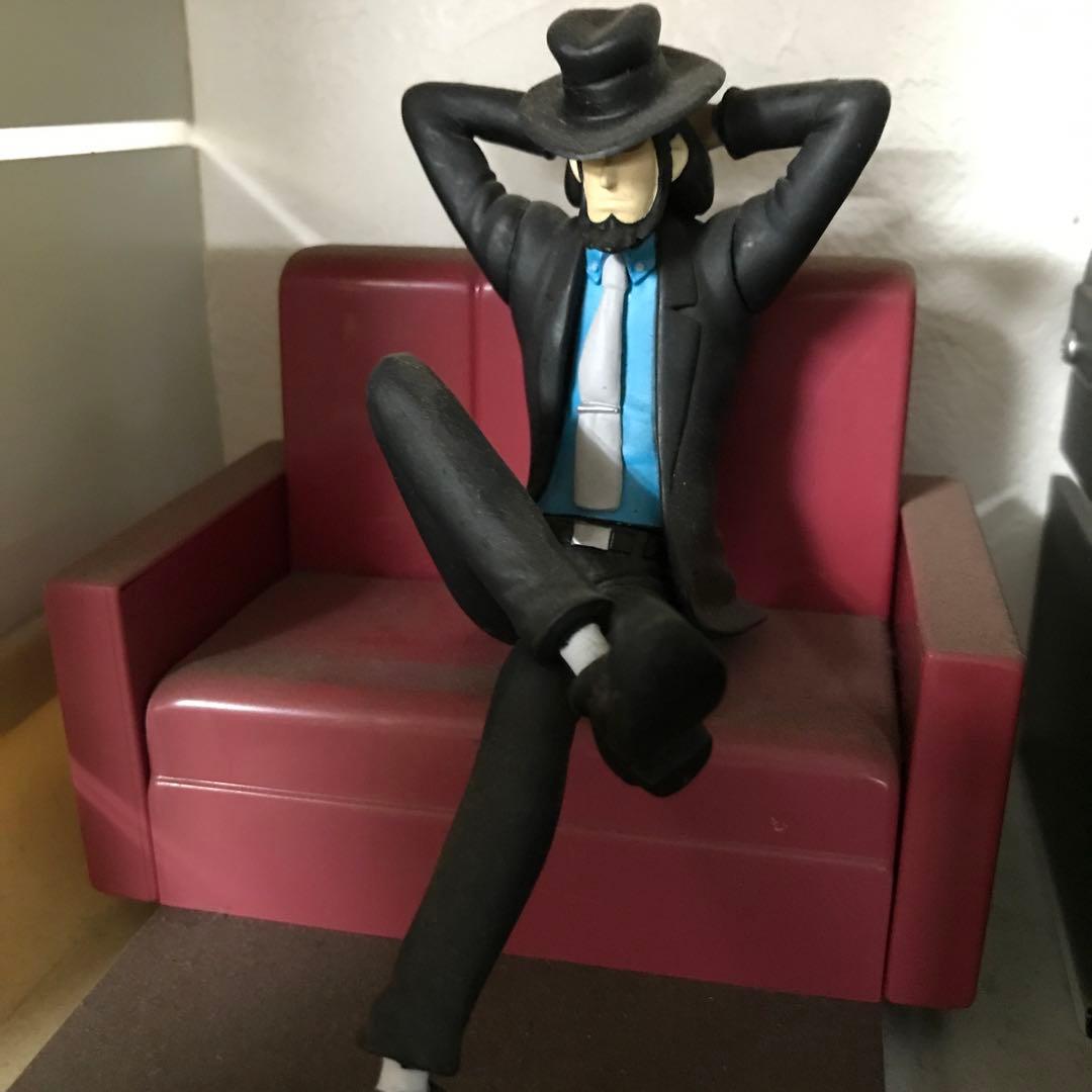 フィギュア