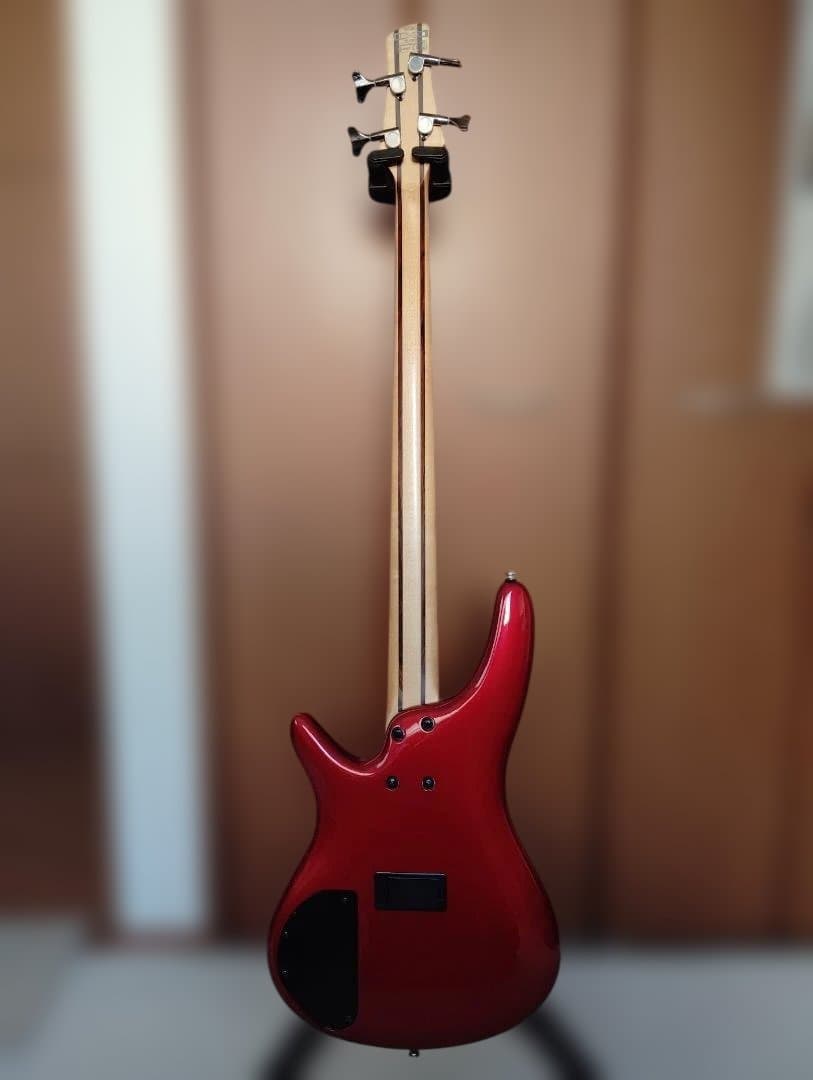 Ibanez アイバニーズ SR300 メタリックレッド　4弦　アクティブ