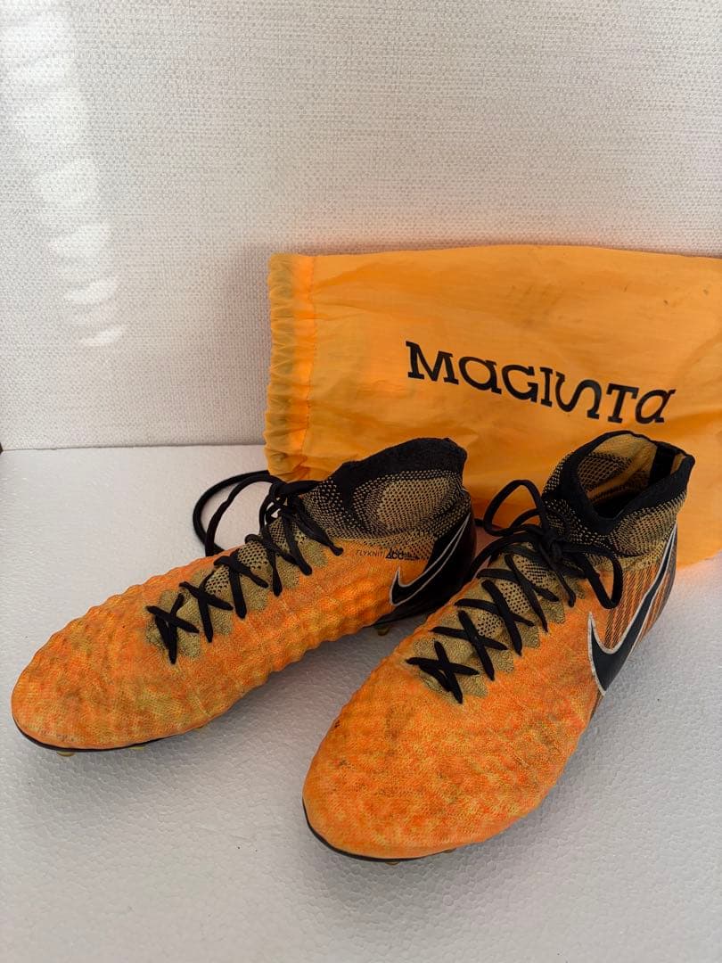 シューズ NIKE Magista Obra FG