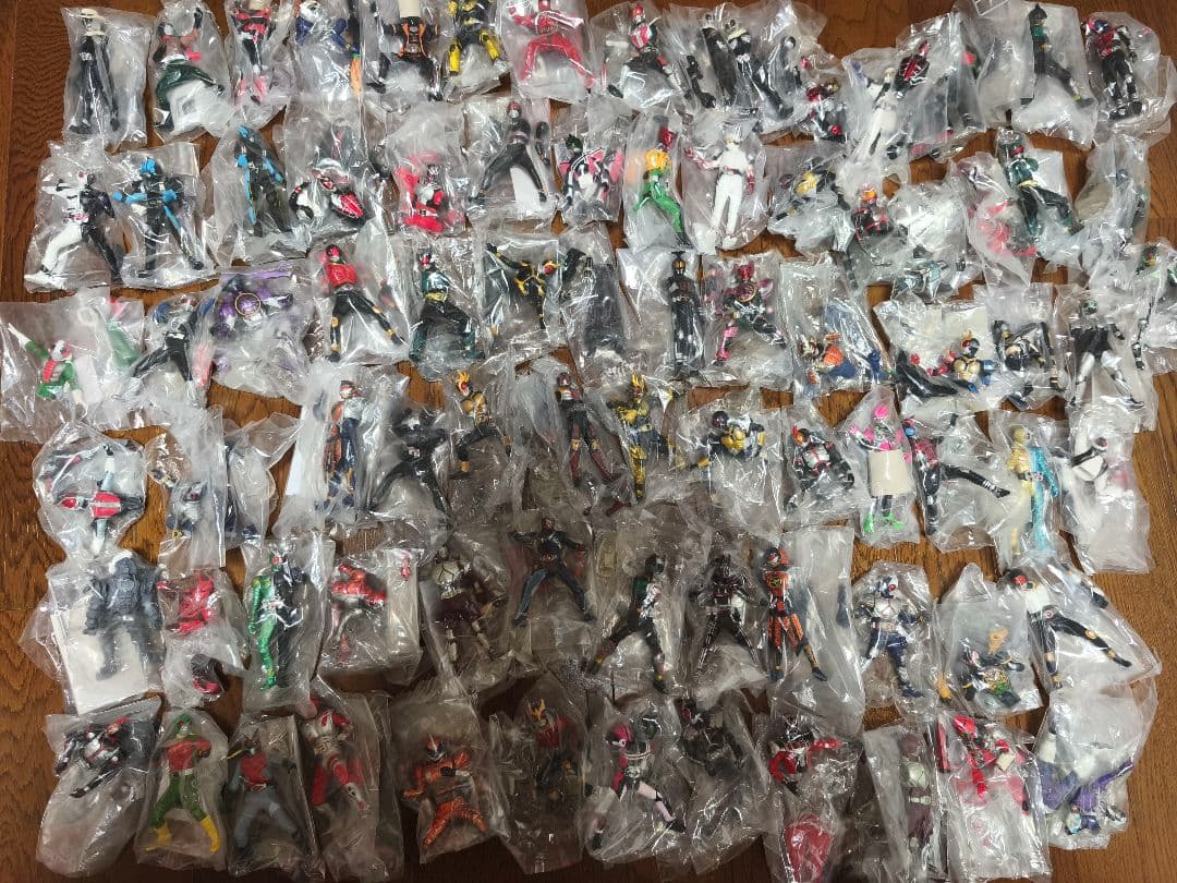 【新品未使用品】HDM創絶 仮面ライダー 82体セット