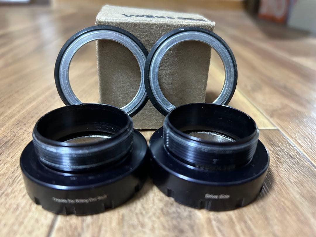 White Industries BSA BB ボトムブラケット　G30 箱あり
