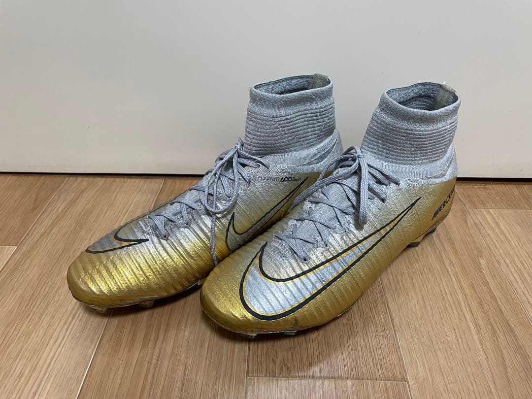 マーキュリアル　スーパーフライ　mercurial superfly 5 CR7
