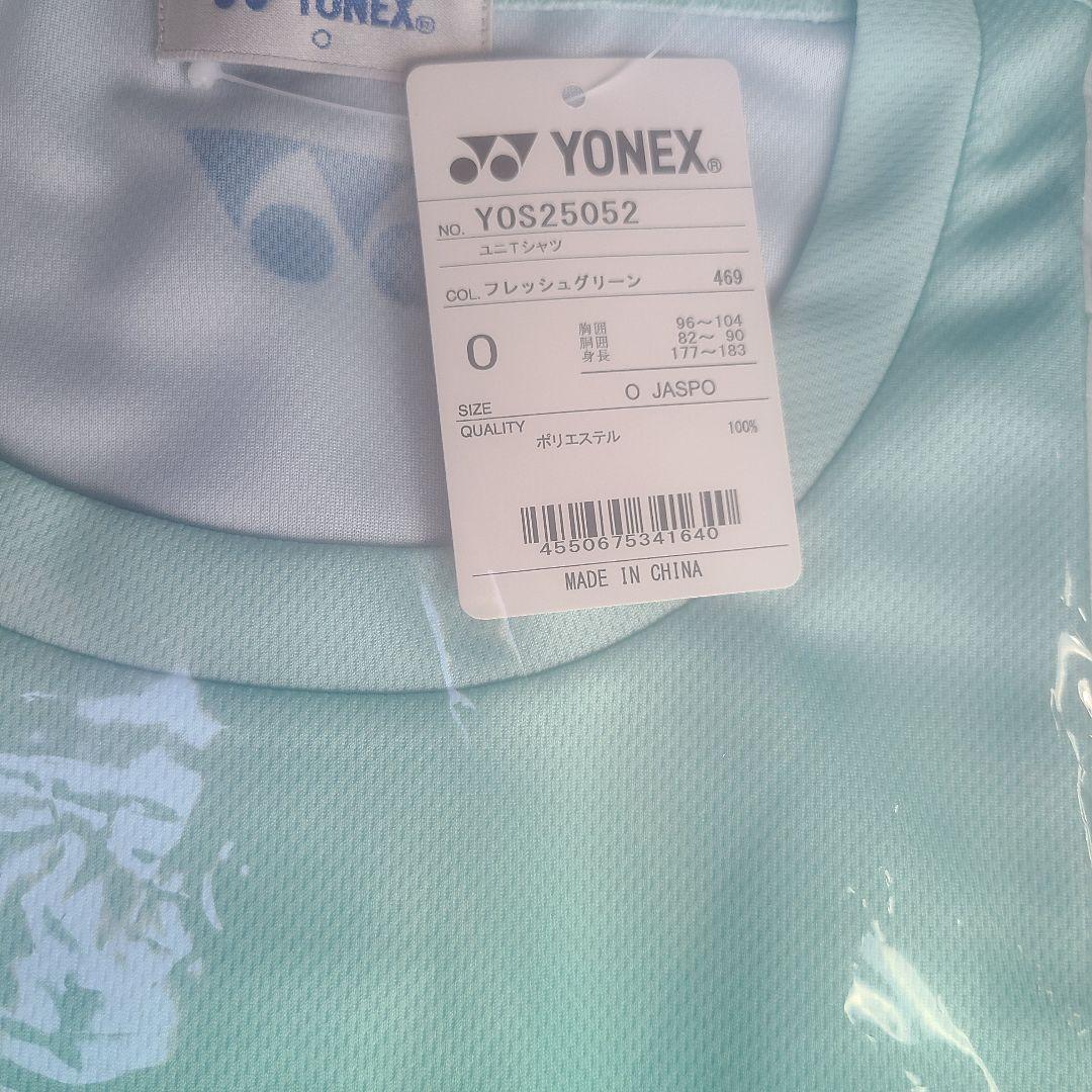 YONEXの新型ラケット、ボルトレイジ02の促販Tシャツ　サイズOです。