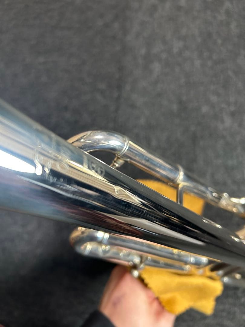 トランペット　YTR8335RS Xeno SOLUTE