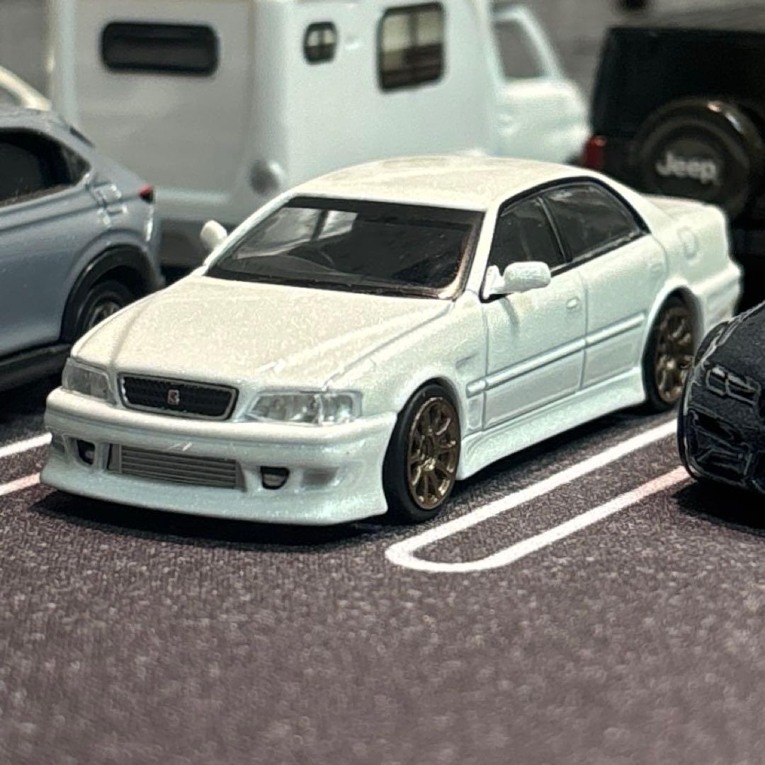箱付き ターマックワークス1/64 チェイサー VERTEX ホワイトメタリック
