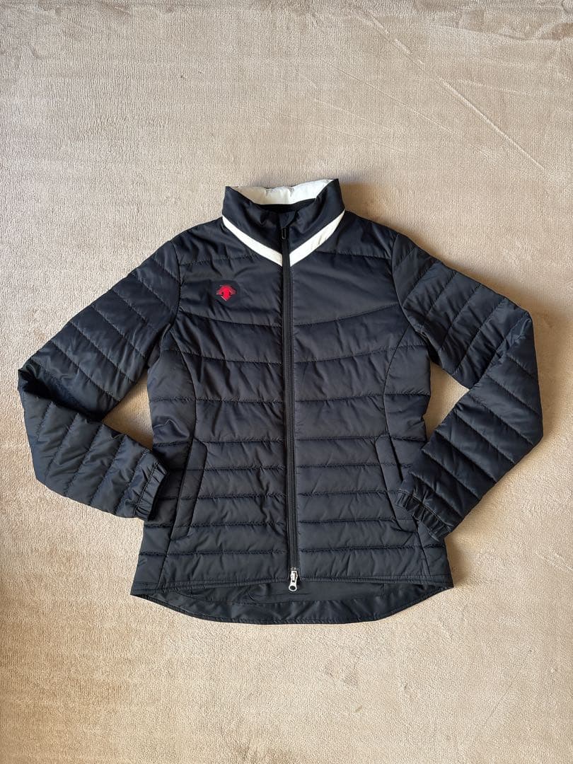 DESCENTE GOLFデサントモバイルサーモ　中綿ジャンパー温度調節アウター