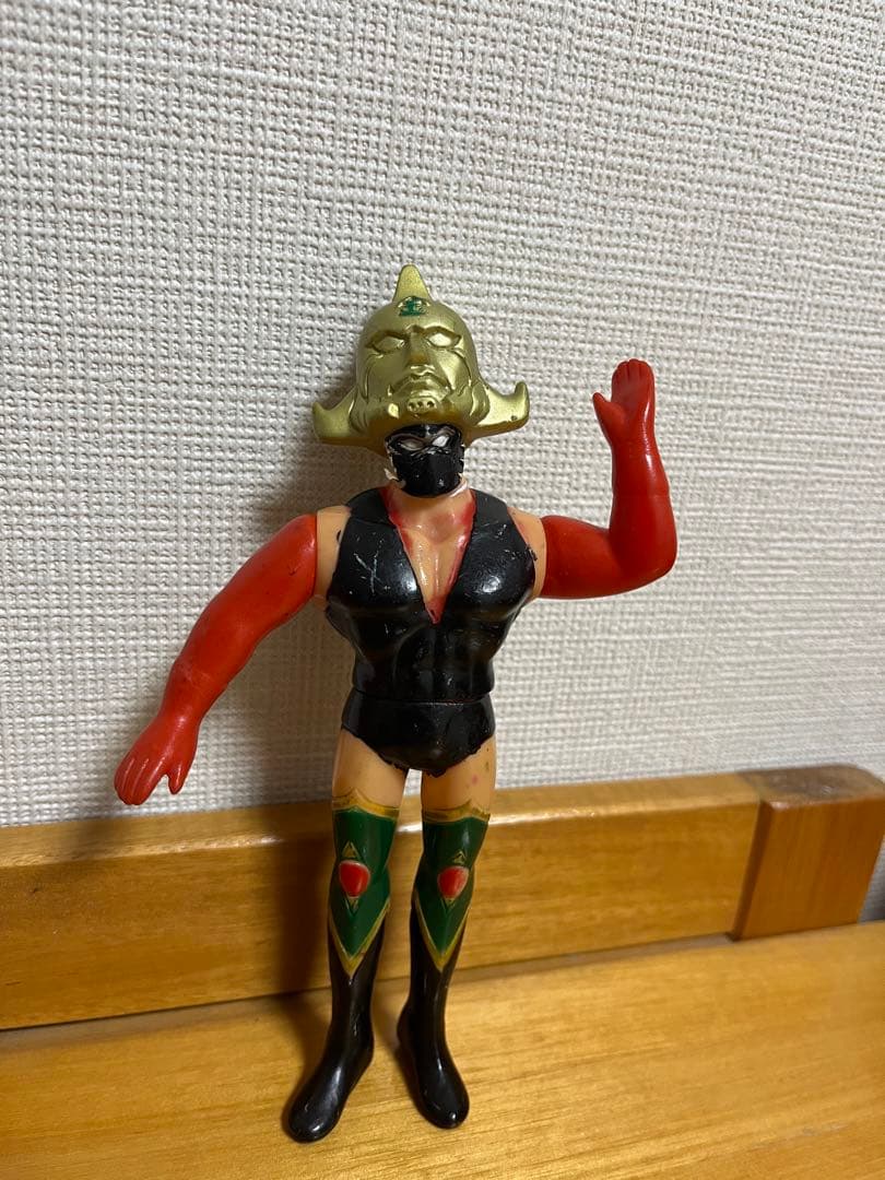 キン肉マン黄金のマスク　ソフビ　体付き　ヘルホークタイガーマスクソフビ