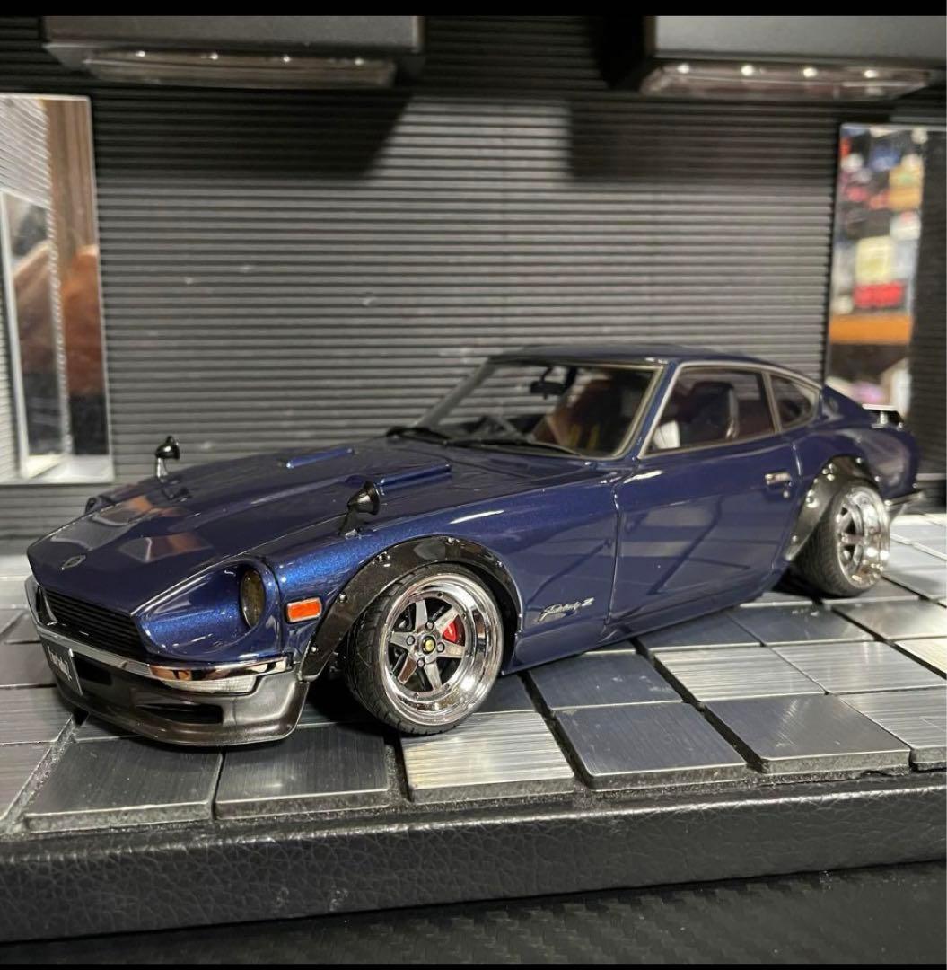 イグニッションモデル 1/18 日産 フェアレディーZ(S30)カスタム仕様